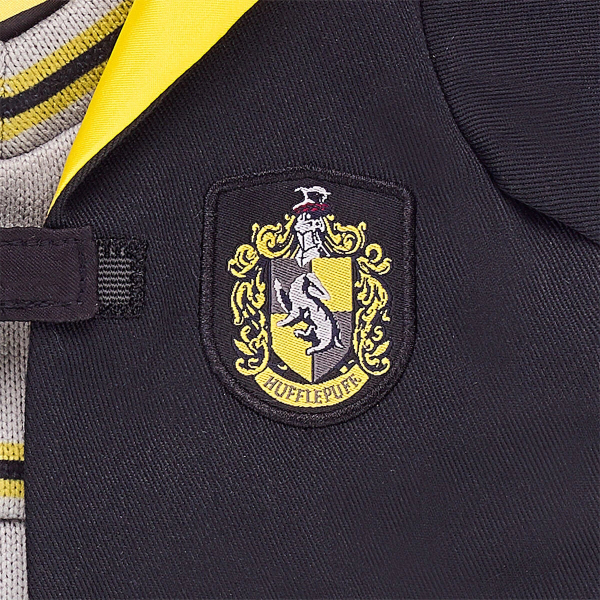 Hufflepuff House Robe for Stuffed Toys | Harry Potter at Build-A-Bear® - US 2619
